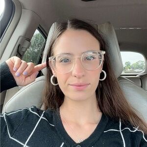 Meet your Posher, Beth